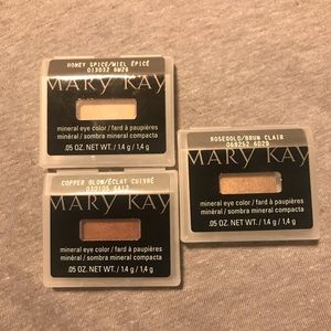 Brand New Mary Kay Eyeshadow!!